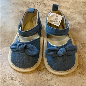 NWOT Gymboree Denim Baby Shoes